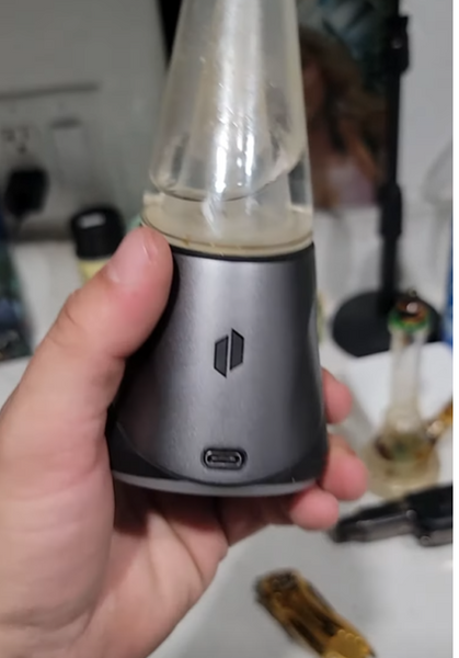 Puffco Peak Pro not holding the charge