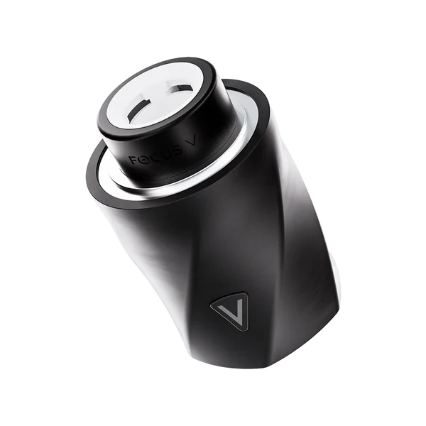 Focus V Aeris Vaporizer – angled close-up of Black ceramic chamber and magnetic mouthpiece.