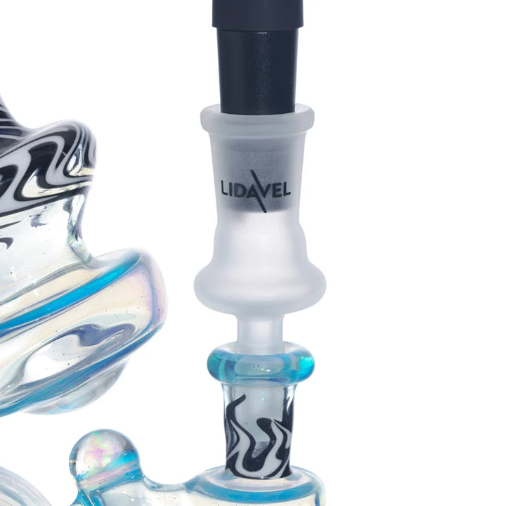 Close-up of the glass converter connecting the Lidavel Box to a 10mm dab rig