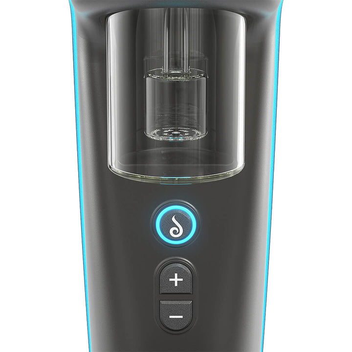 Dr. Dabber Switch² – close-up of IR temperature sensor window inside the chamber lining.