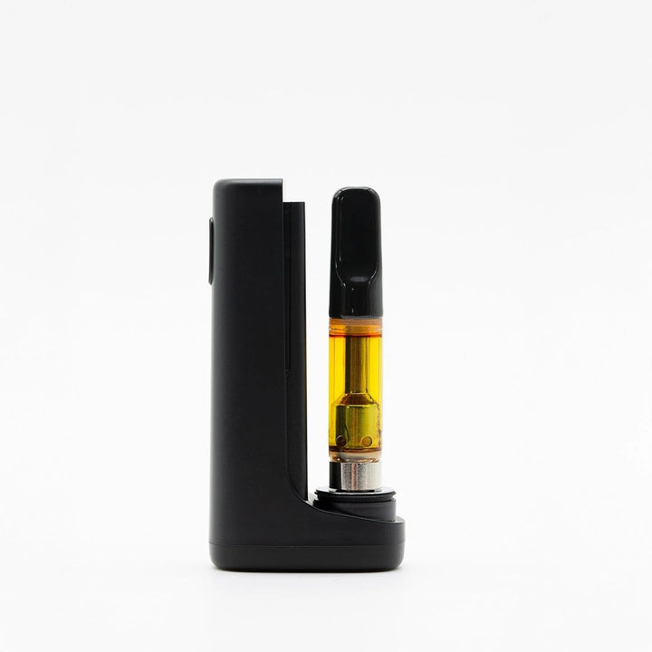 G Pen Hydout 510 Battery – upright position showing compact and durable body construction.