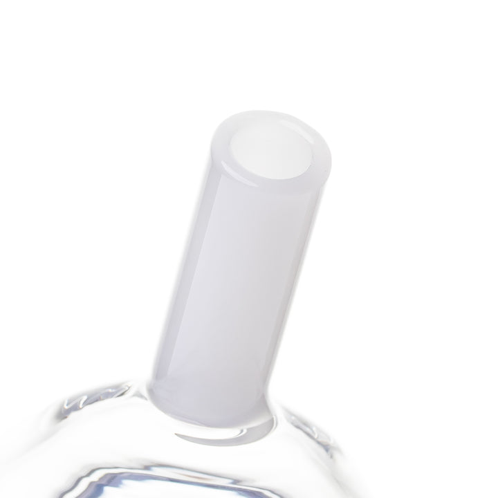 Close-up of the BigFun! Sip N Rip Peak Top mouthpiece showing the borosilicate opening
