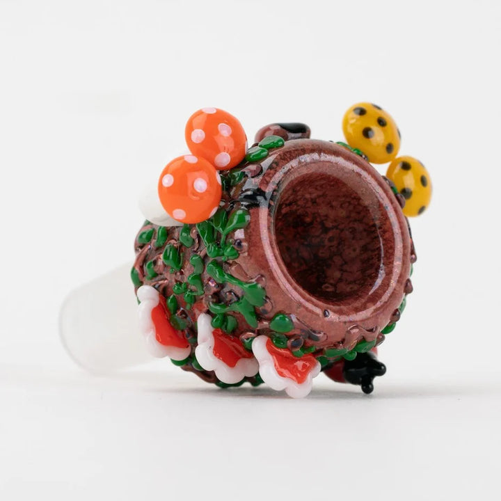 Empire Glassworks Bug's Life Slide 14mm bowl view — the open hollow of the log surrounded by moss, mushrooms and shelf fungi