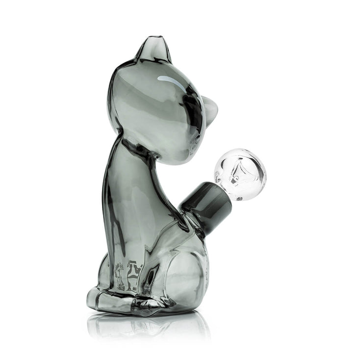 Hemper Alley Cats bong at an angle showing the cat's arched back