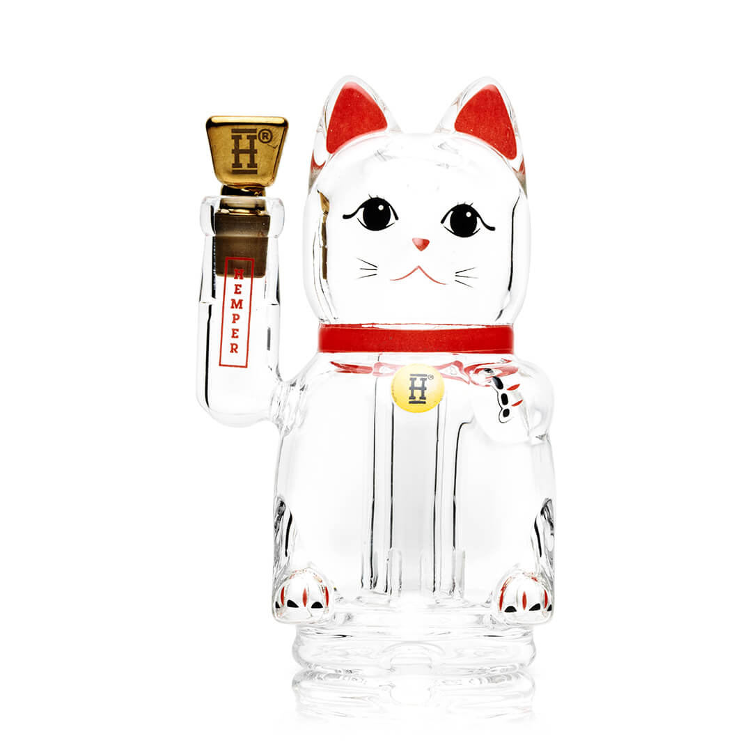 Hemper Lucky Money Cat Peak Top, clear glass maneki neko attachment with a red collar