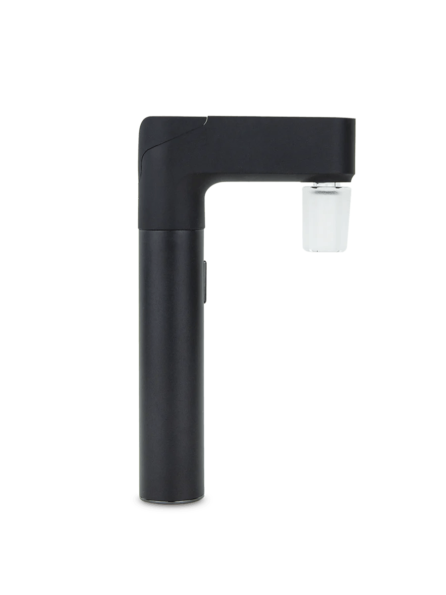 Pivot Glass Adapter installed on Puffco Pivot Vaporizer