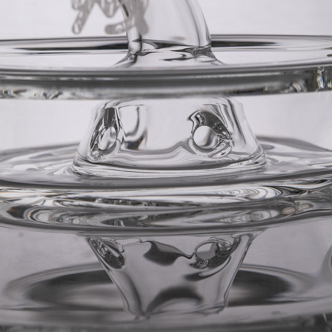 MJ Arsenal Apex Mini Rig Alpine Series, percolator chamber close-up glasswork detail