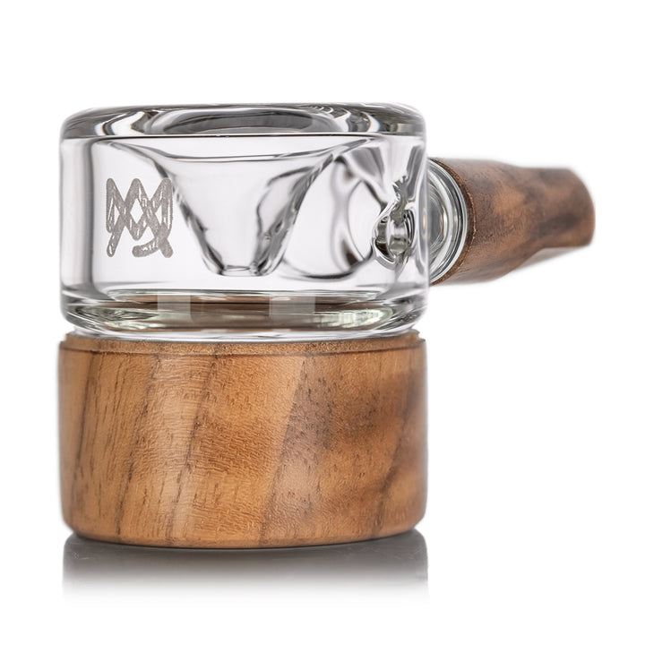 MJ Arsenal Granby Hand Pipe Alpine Series, mouthpiece airflow detail borosilicate glass
