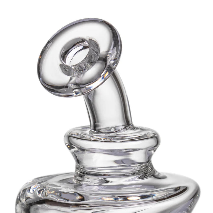 MJ Arsenal Tempest Peak attachment mouthpiece close-up showing angled tip and airflow opening