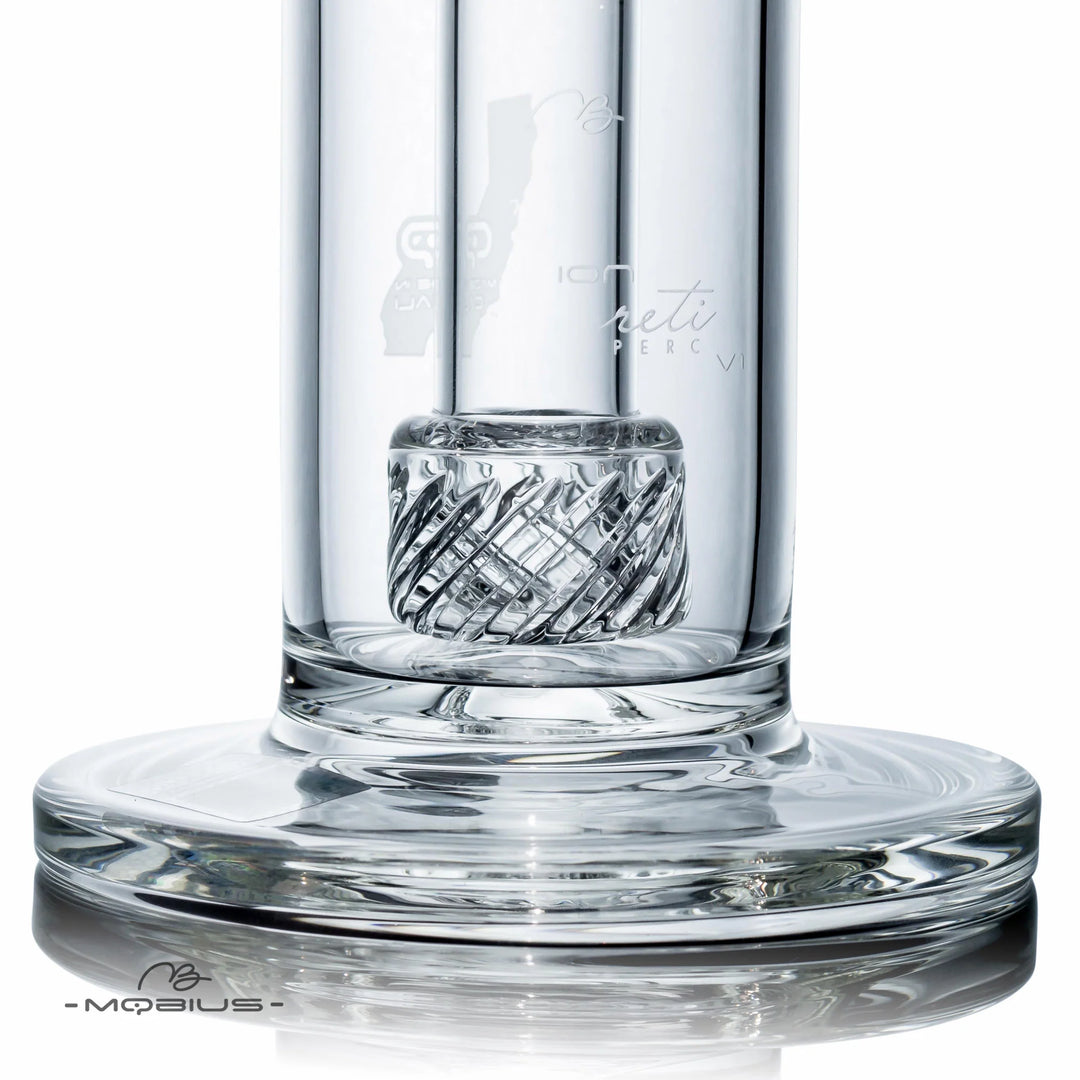 Mobius Glass Ion Reti V1 bubbler bong — Ion Reti V1 close-up of percolator
