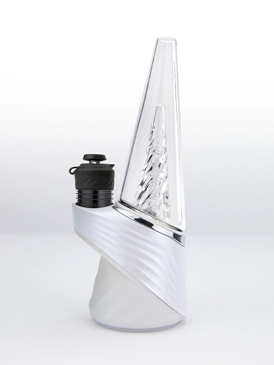 Puffco Peak Pro with Black 3DXL Chamber – black XL chamber installed on white Peak Pro for contrast view.