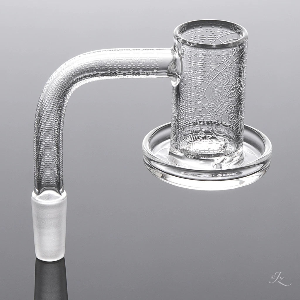 Quave CB Limited Charmer 10mm Male 90° quartz banger, bucket detail