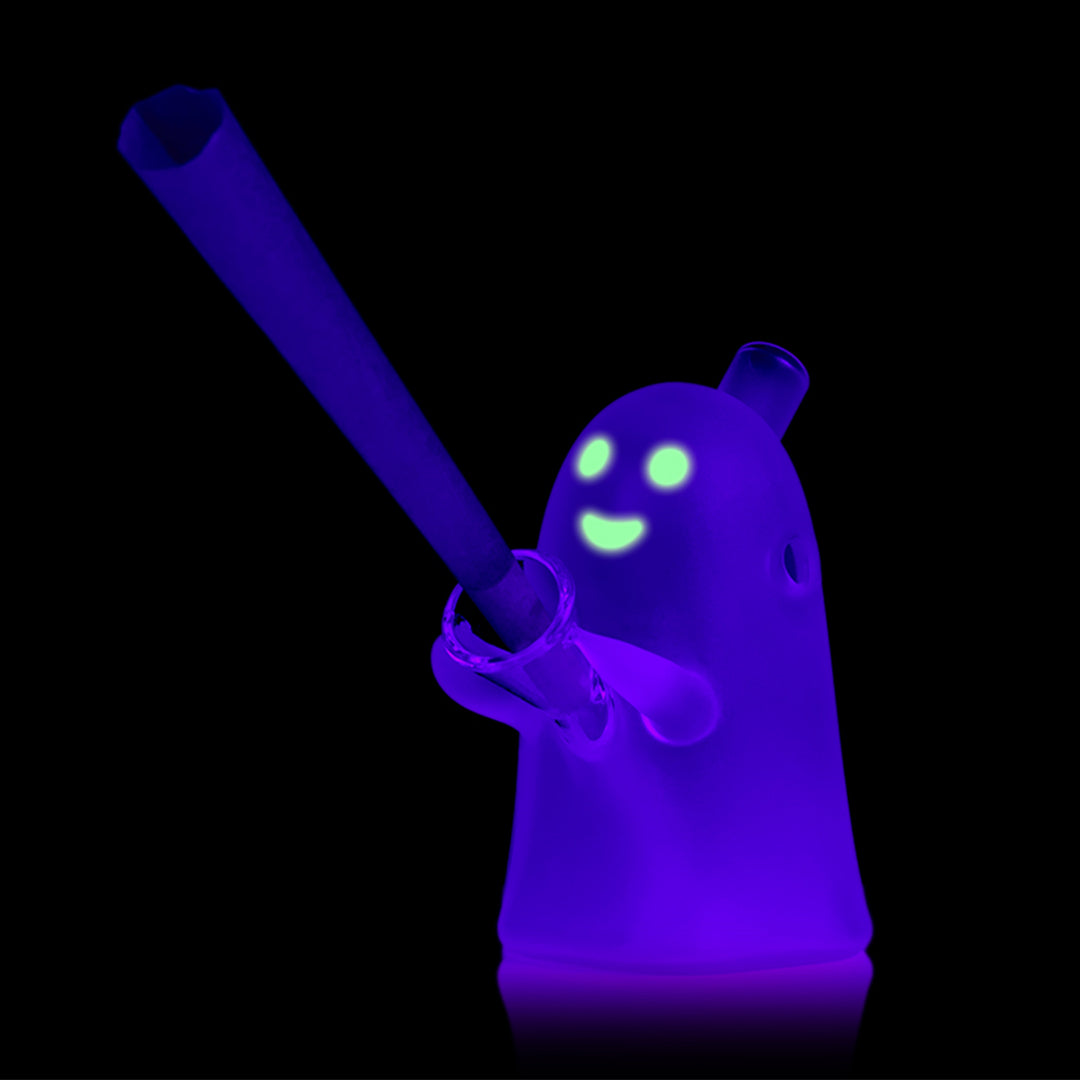 Glow-Charged BooBud Bubbler under UV Light – Halloween Edition