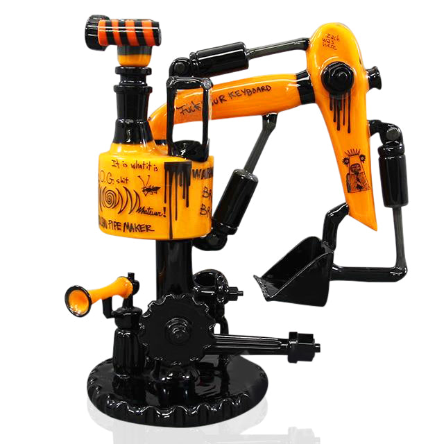 Lord x Zach P Excavator side view of wide removable base