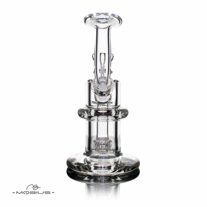 Mobius Glass Atom V2 Bubbler bong detail of mouthpiece and joint