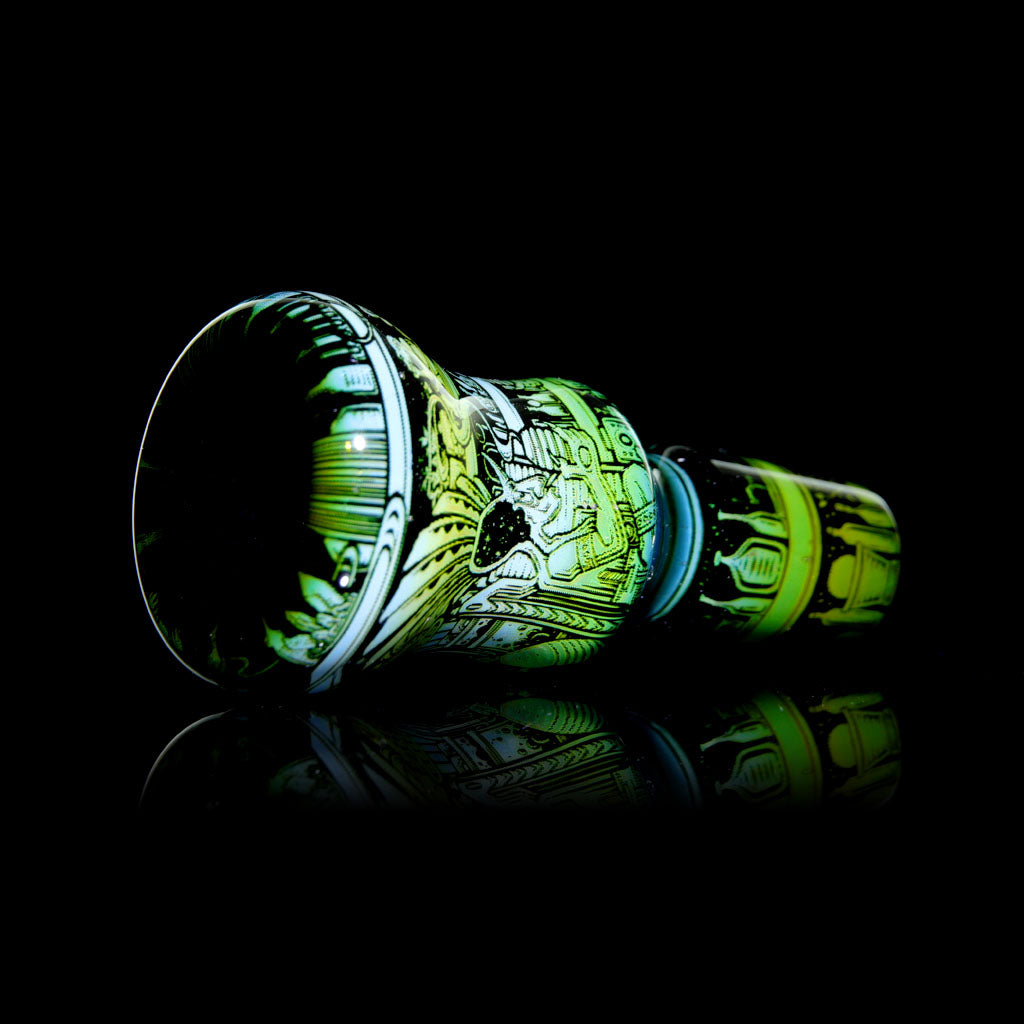 Mothership Glass 14mm Black Slide Star Talkers — Star Talkers black slide etched artwork detail