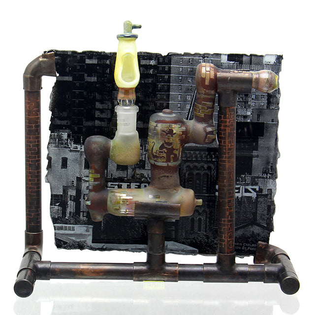 Pakoh Glass Pipeline Bubbler with glass scenescape sculptural dab rig with 14mm female joint
