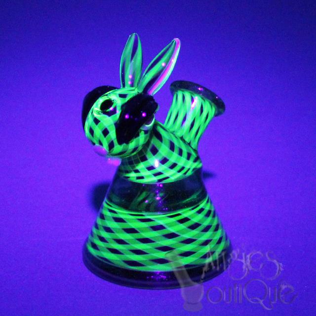 Vibe x Charley Reynolds UV Bunny Jammer detail of bunny artwork